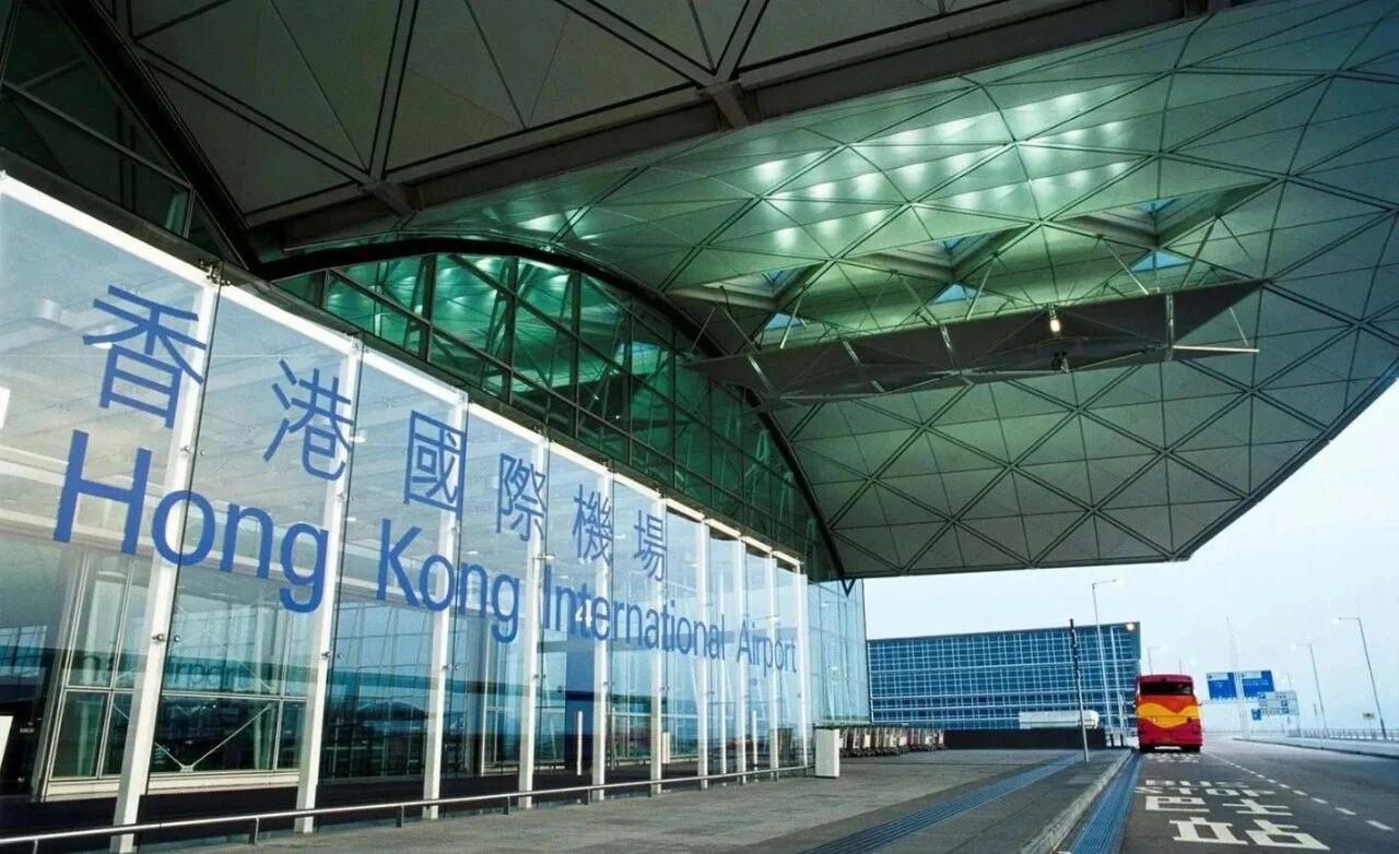 广州荔湾到香港机场大巴（广州荔湾直达香港机场巴士站点班次票价查询）